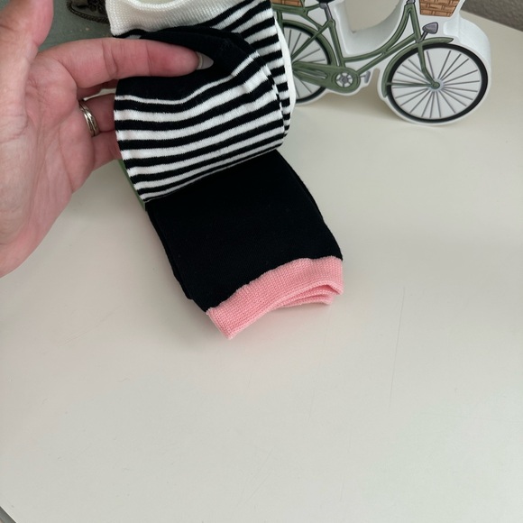 Kate Spade Socks - Picture 4 of 5